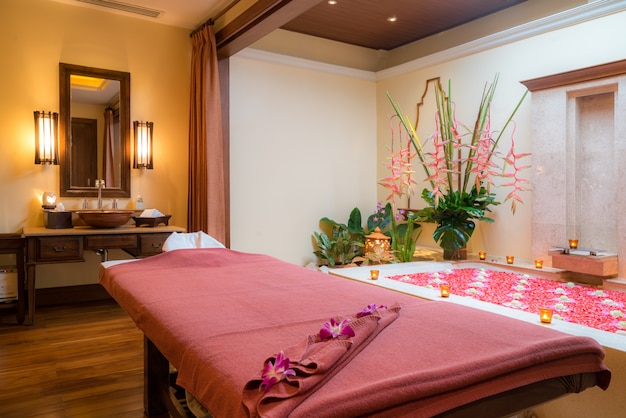 Lucifer Spa service-area guide for Badda, Dhaka